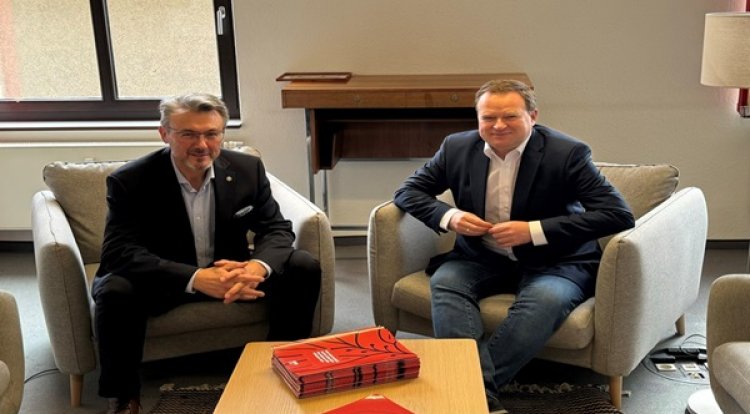 ABTTF Başkanı, AKPM Almanya Ulusal Heyeti Başkanı Frank Schwabe ile görüştü
