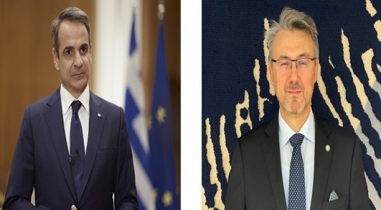 Başbakan Miçotakis Tiran’da Yunan azınlığı temsilcileriyle buluştu