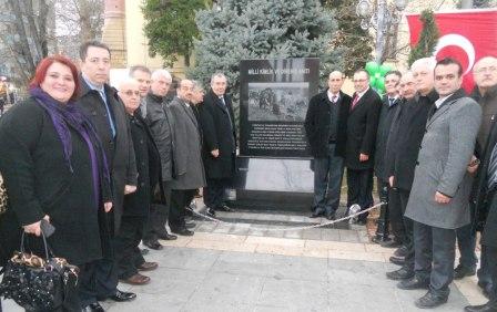 29 Ocak Milli Direniş Gününün 25. Yıldönümünde Batı Trakya Türklerinin Haklı Mücadelesini Unutmuyoruz... Unutturmuyoruz...