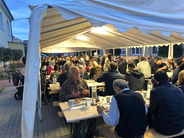 Fürth/Nürnberg derneğimiz iftar yemeği verdi