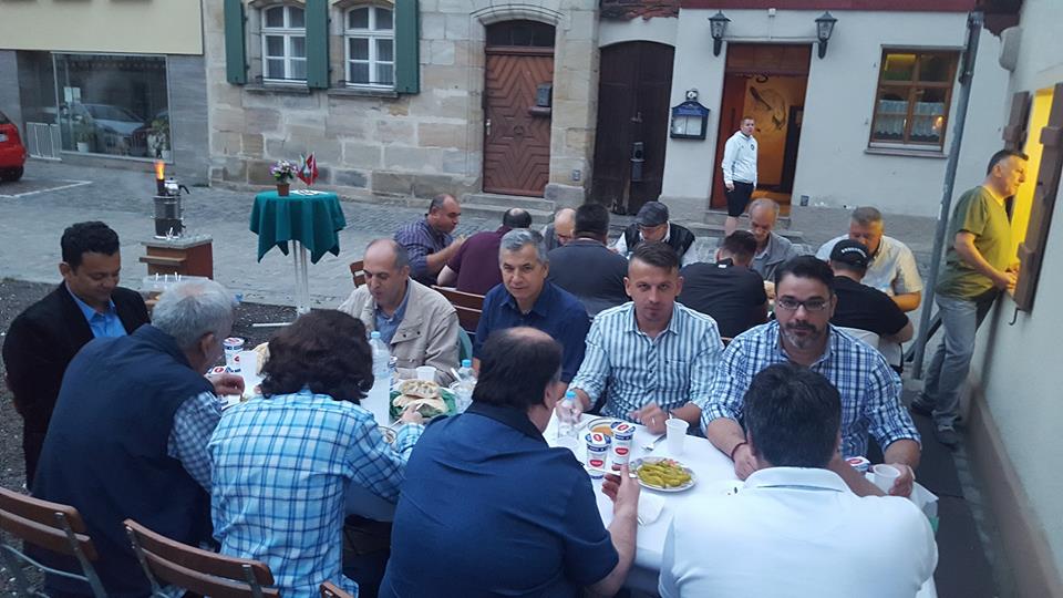 Almanya’daki Batı Trakya Türkleri Lauf ve Herzogenaurach’taki iftar sofralarında buluştu