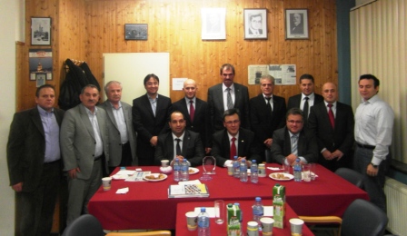 ABTTF ve DEB Partisi Hollanda Batı Trakya Türk Kültür ve Dayanışma Derneği’ni ziyaret etti