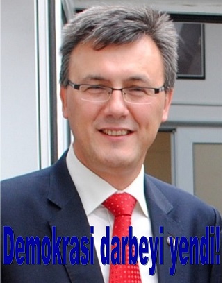 Demokrasi darbeyi yendi!