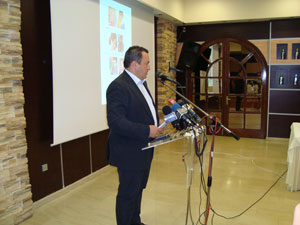 Minister Evripidis Stilianidis organized a meeting in Komotini