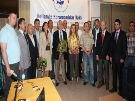Hollanda B.T.T.K.D.D. Yönetim Kurulu üyeleri “Türk dilinin Hollanda’da 400 yılı” konferansına katıldı