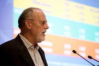 Hohe Ehre für Hans Heinrich Hansen - FUEV-Präsident erhält Südtiroler Minderheitenpreis