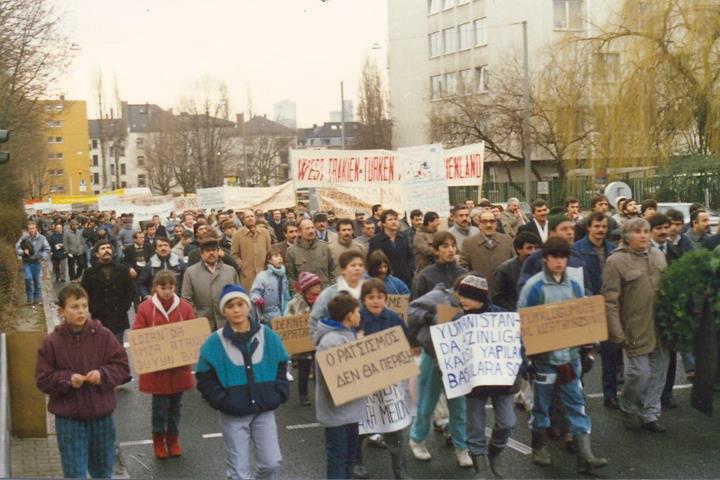 Bugün 24 Nisan 1982 Frankfurt protestosunun 30. yıl dönümü 