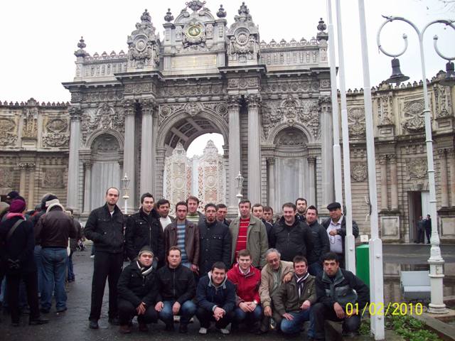 Aşağıköy Gençleri İstanbul’a Hayran Kaldı