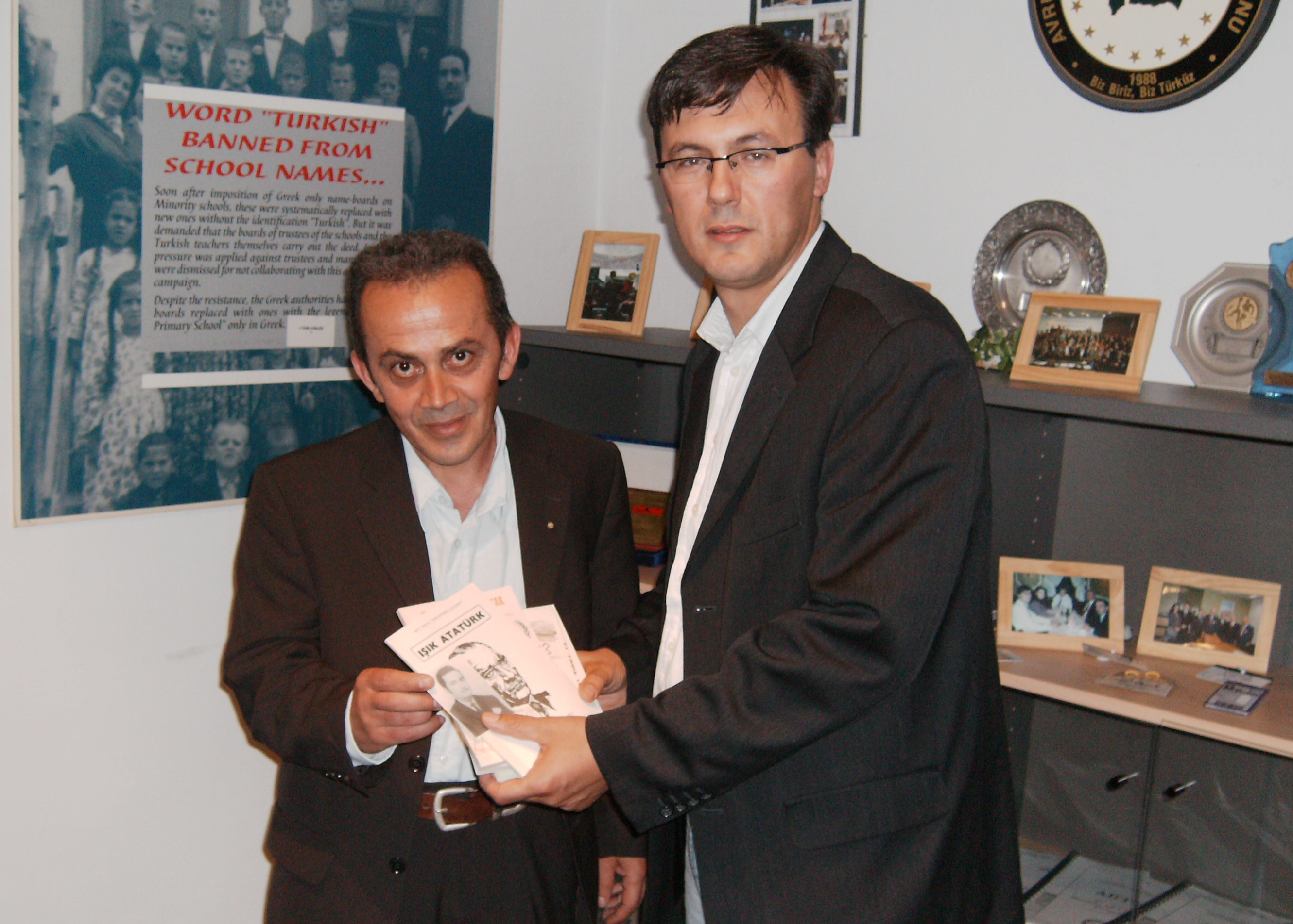 Merhum şair Alirıza Saraçoğlu’nun Batı Trakya Türk edebiyatına katkılarını unutmayalım