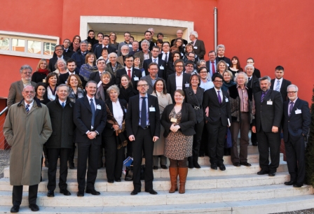 ABTTF bei einer Konferenz für den Schutz von Regional- und Minderheitensprachen