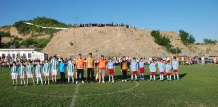 Futbol turnuvası ve şiir yarışması