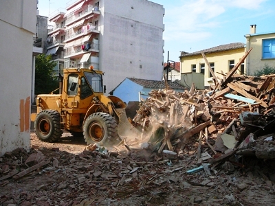 Celal Bayar Lisesi yurt yemekhanesi yıkıldı