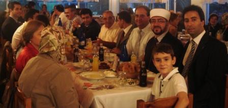 İskeçe Türk Birliği Kadınlar Kolu’ndan muhteşem iftar yemeği