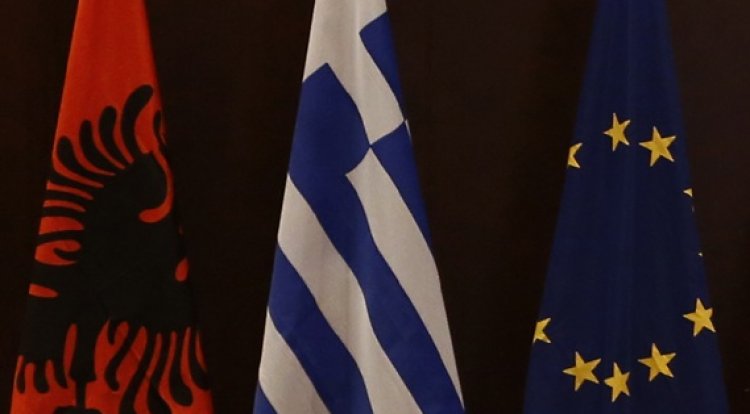 Dışişleri Bakan Yardımcısı Theoharis: Yunan ulusal azınlığının haklarının tam olarak güvence altına ...