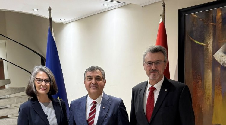 ABTTF Başkanı Habip Oğlu Brüksel’de Yeni Yıl Resepsiyonu’na katıldı 