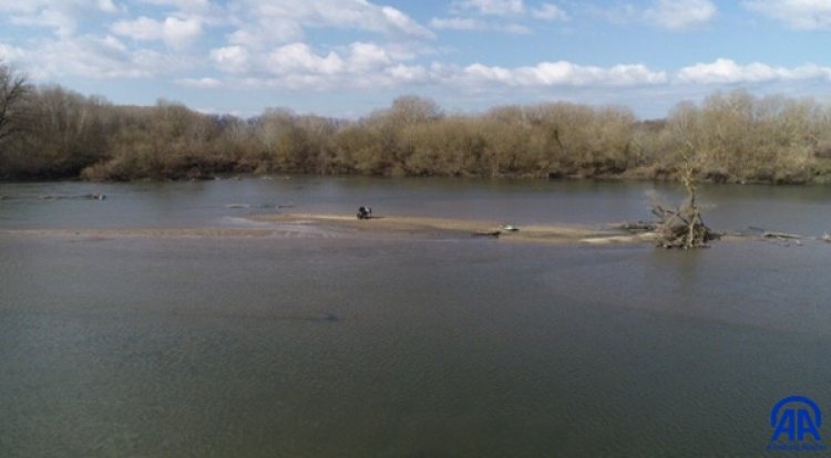 Deutsche Welle: Meriç nehrindeki adacıktaki sığınma krizinde Yunanistan yalan söylemiş olabilir