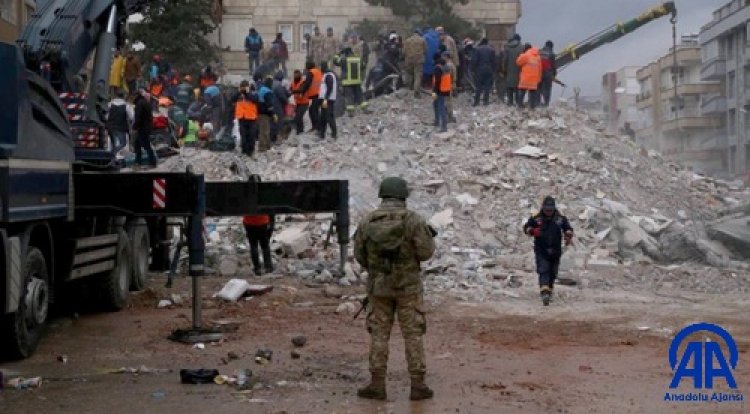 Anavatanımız Türkiye ile tek yürek, deprem bağış kampanyalarına katılalım!