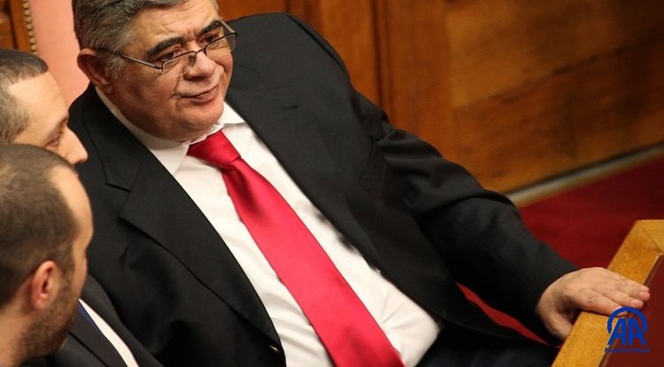 Suç örgütü Altın Şafak lideri Mihaloliakos cezaevinden tahliye edildi