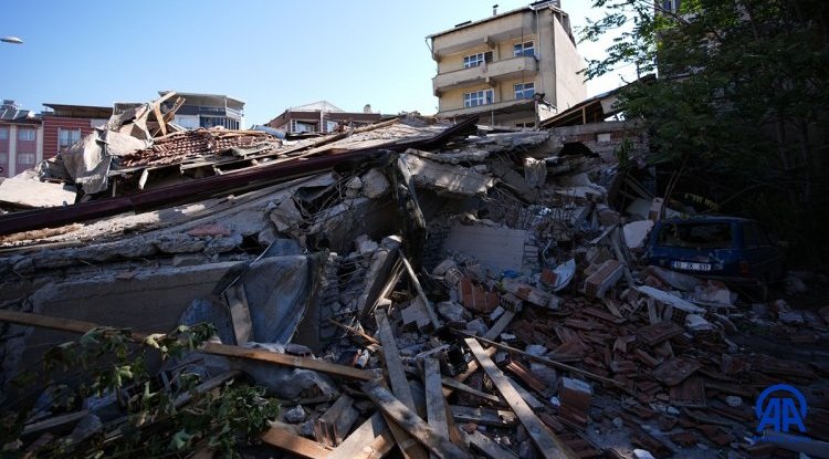 Anavatanımız Türkiye’ye geçmiş olsun! 