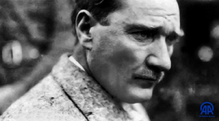Büyük Önder Gazi Mustafa Kemal Atatürk’ü saygı, minnet ve özlemle anıyoruz